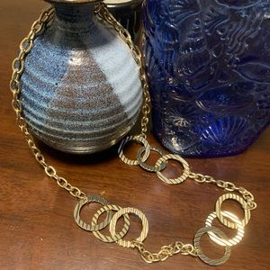 Vintage Gold‎ Tone loop Necklace 15”Long